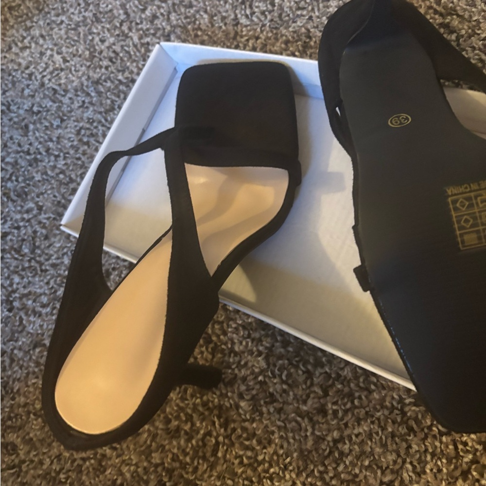 Elegant Black Women's Sandals
